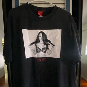 Visual throwback T-shirt